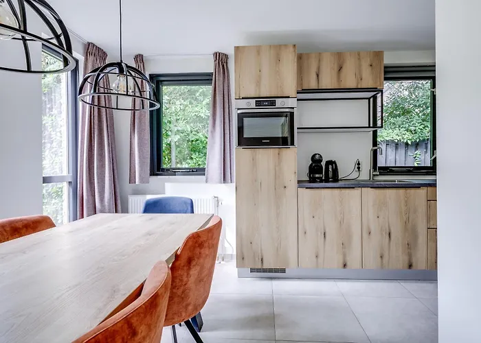 6 - Persoons Forest 287 *